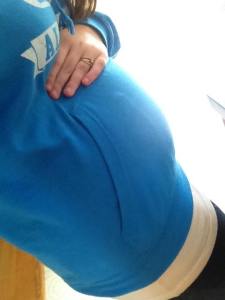 20 Weeks & only a little bump!